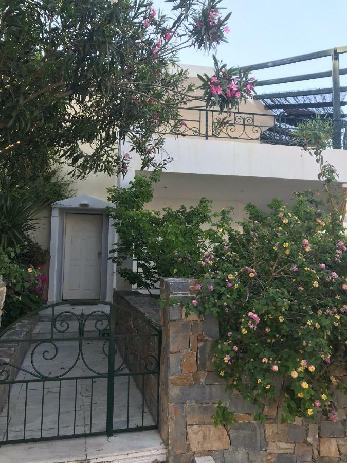 Kate's Beach Villa Pórto Ráfti Exterior foto
